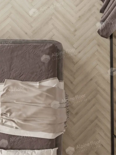 Ламинат Alpine Floor Herringbone 12 Pro LF106-08В Дуб Орлеан (606х101х12mm)уп.18шт/1.1017м2