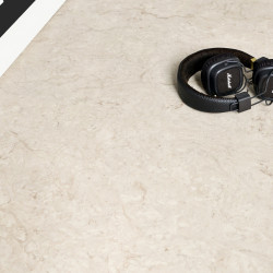Alpine floor GRAND STONE 8-2 Карамель  43кл (470*470*3мм, 15шт/уп/3,31м2)