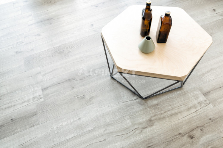 Alpine floor REAL WOOD ECO2-4 Дуб VERDAN 43кл MCore (1220мм*183мм*6мм, 10шт/уп/2,232м2)