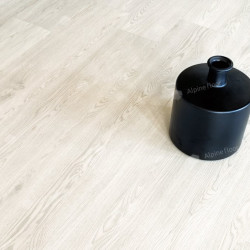 Alpine floor EASY LINE  ЕСО3-2 Дуб Светлый (1219мм*184мм*3мм, 10шт/уп/2,245м2)