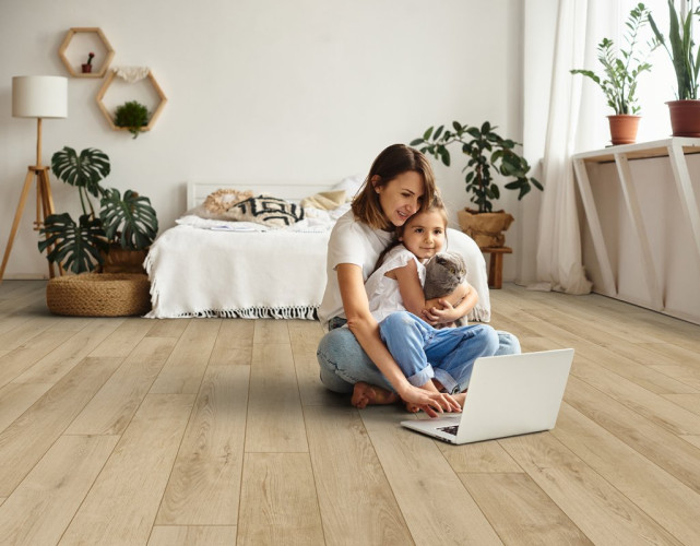SPC Flooring Aberhof Helios Brightwood 2203 (1200х180 x 5,0 мм) (2,16 м2/уп)